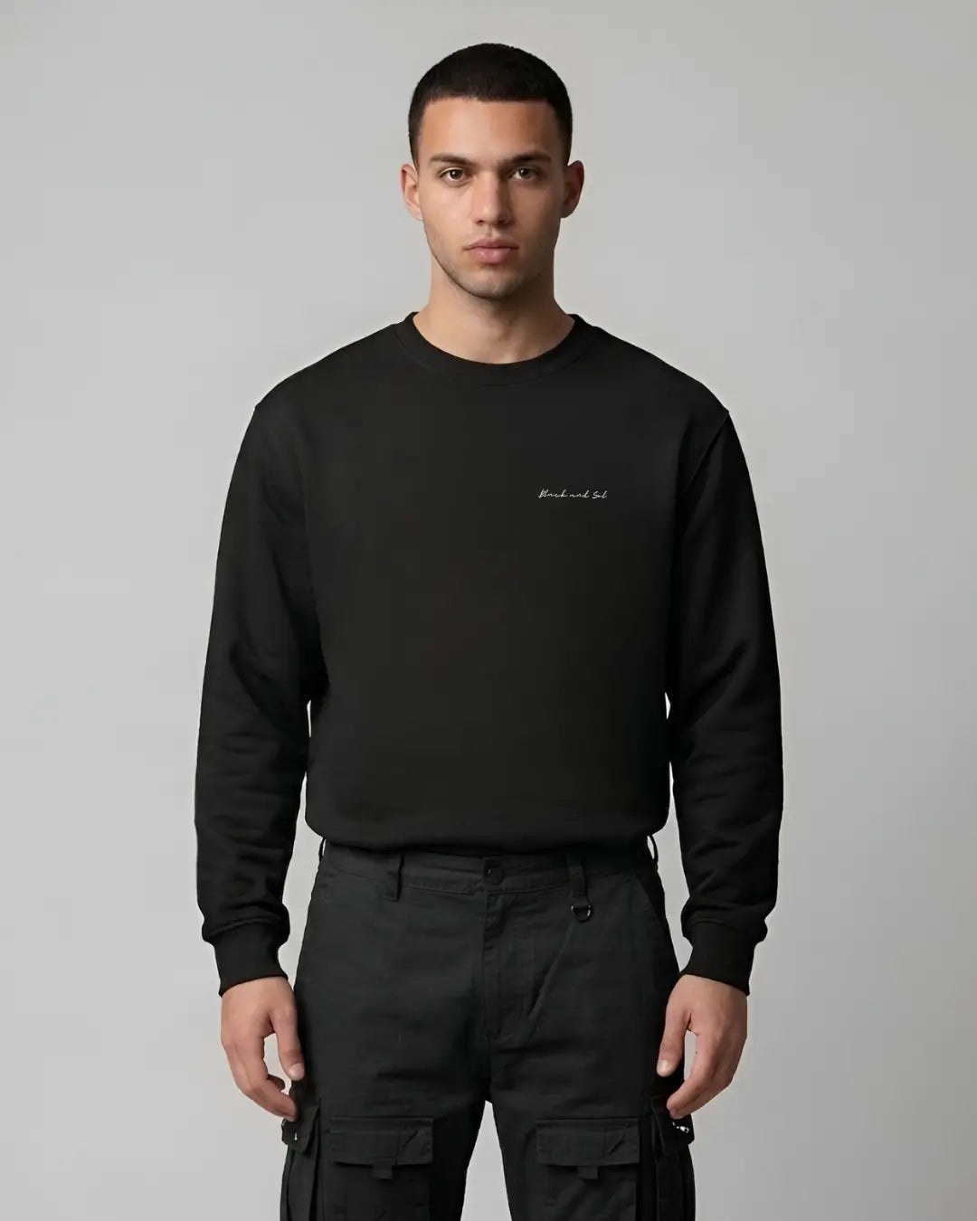 Basic Sweater BLACK AND SOL